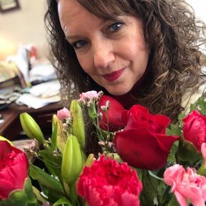 Meet your Posher, Lorie